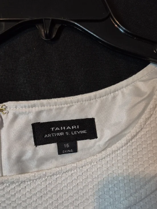 Tahari White Textured Midi Sheath Dress with Gold Buckle Detail - Picture 2 of 5